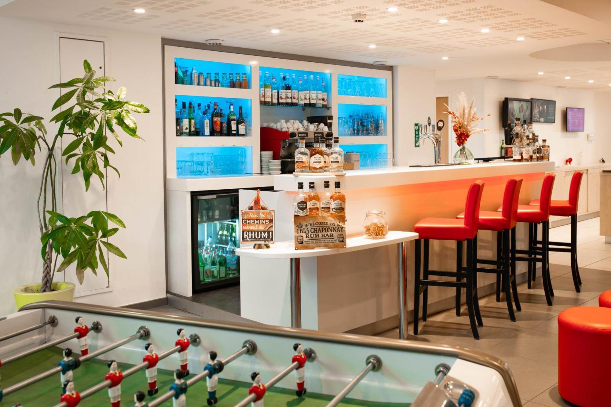 מלון Ibis Lyon Est שאפונה מראה חיצוני תמונה
